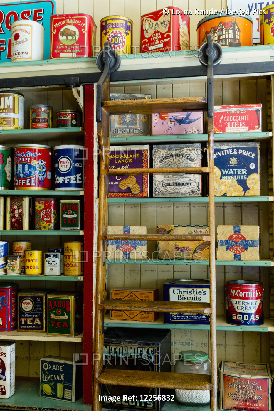 Vintage Grocery Items On Shelf In Kilby General Store Museum At Kilby Historic ...