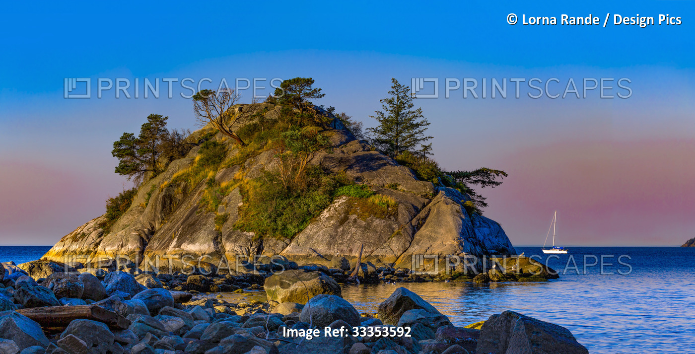 Whytecliff Park in Horseshoe Bay at sunrise; British Columbia, Canada