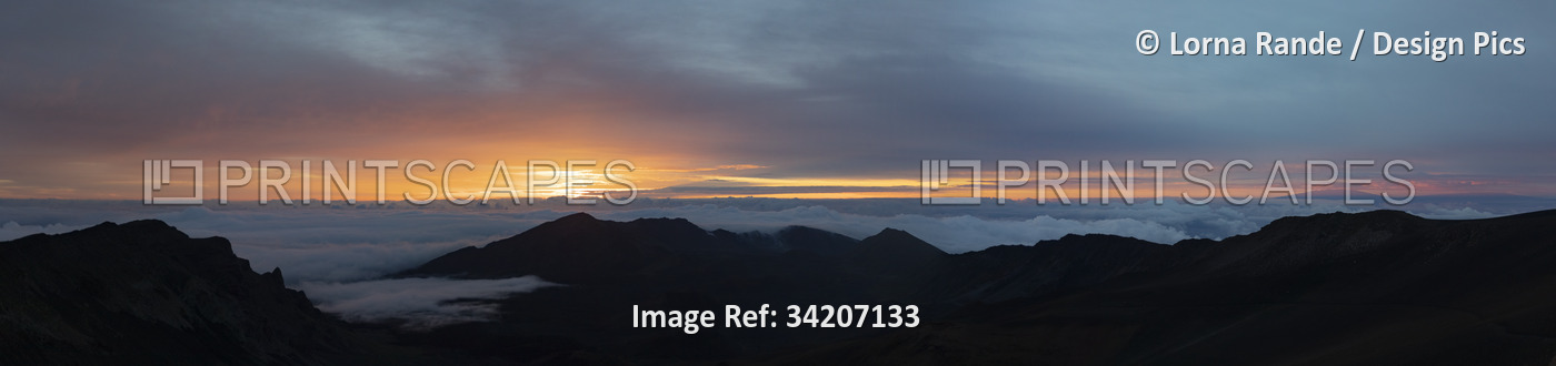Scenic view of Haleakala from mountain top overlooking the Pacific Ocean above ...